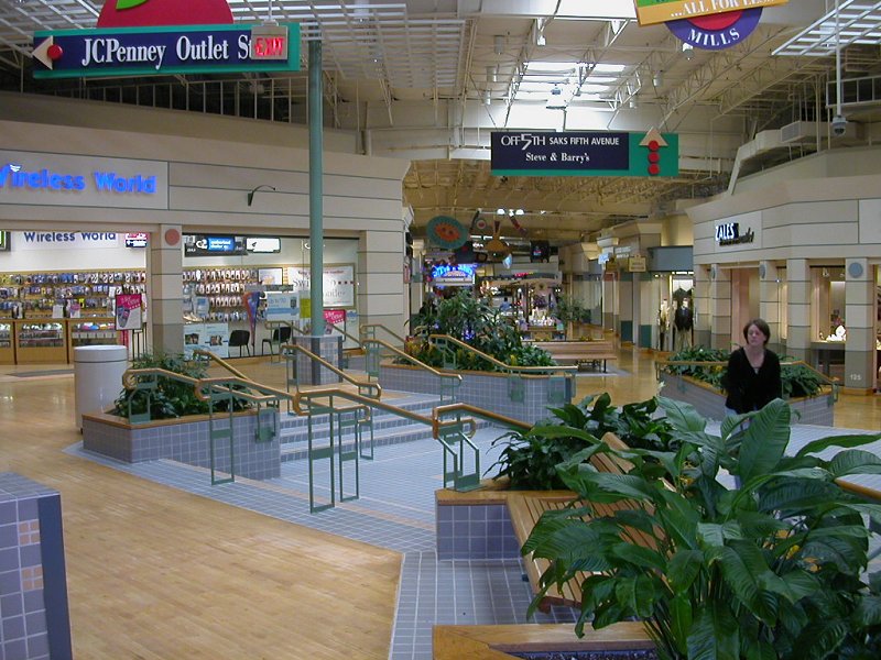 Potomac Mills Mall, Washington DC…a place to shop for hours without running  out of stores
